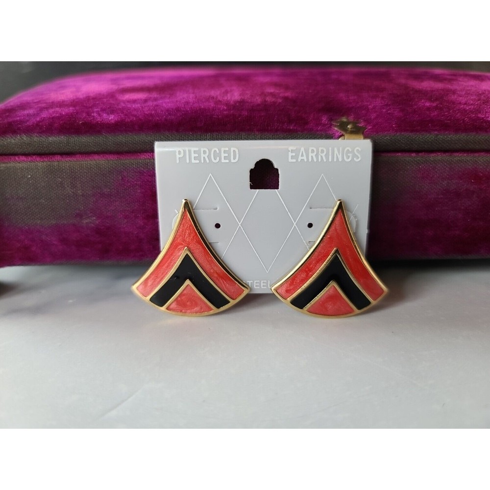 Vintage Triangular Teardrop Enamel Dangling Pierced Earrings